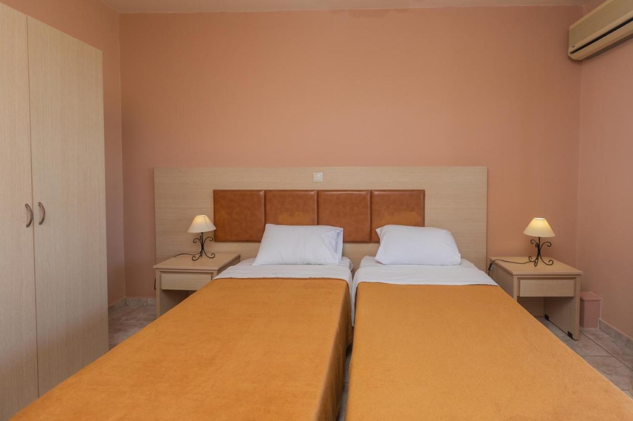 Pelagos Apartments Skala  Екстер'єр фото