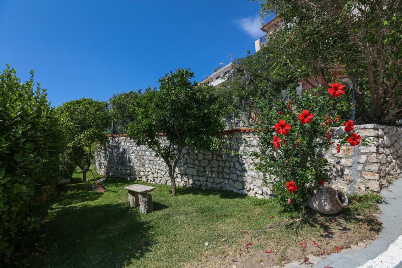 Pelagos Apartments Skala  Екстер'єр фото